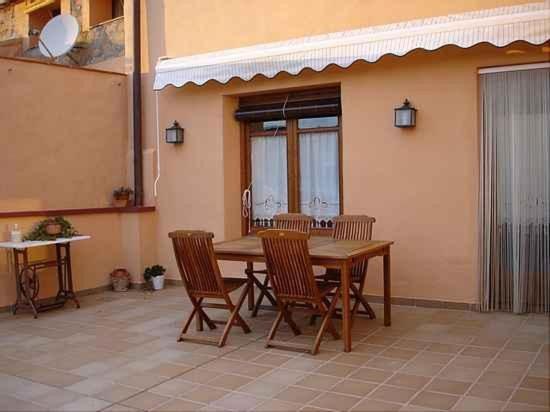 Cal Pastor Guest House La Pobla de Cervoles Exterior photo
