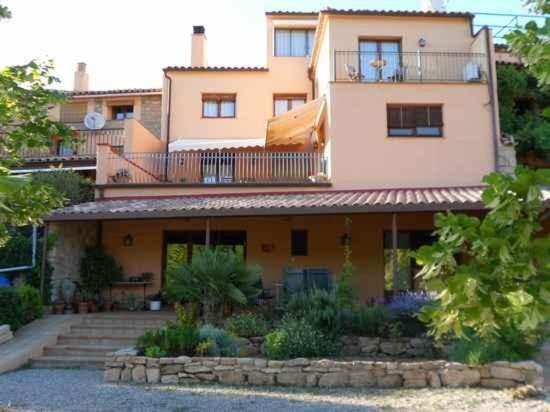 Cal Pastor Guest House La Pobla de Cervoles Exterior photo